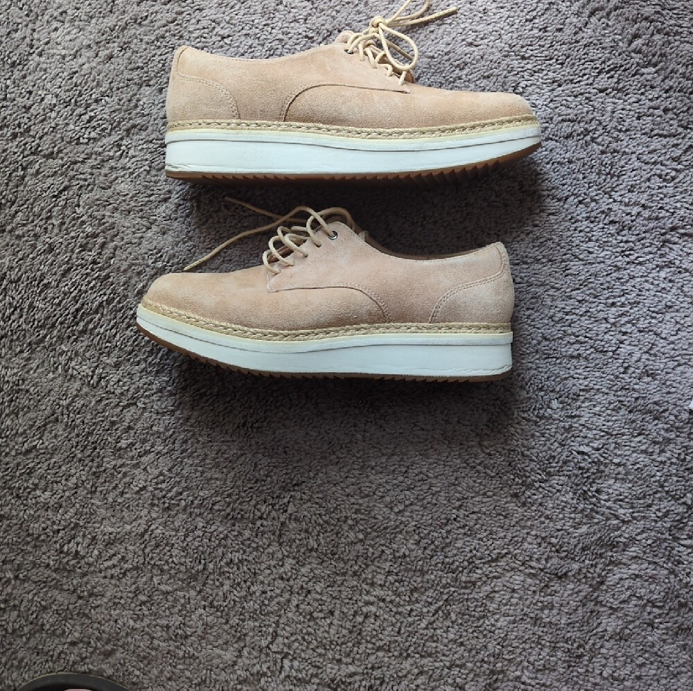 Clarks artisan pink suede lace Oxfords, size 8 - Picture 6 of 8